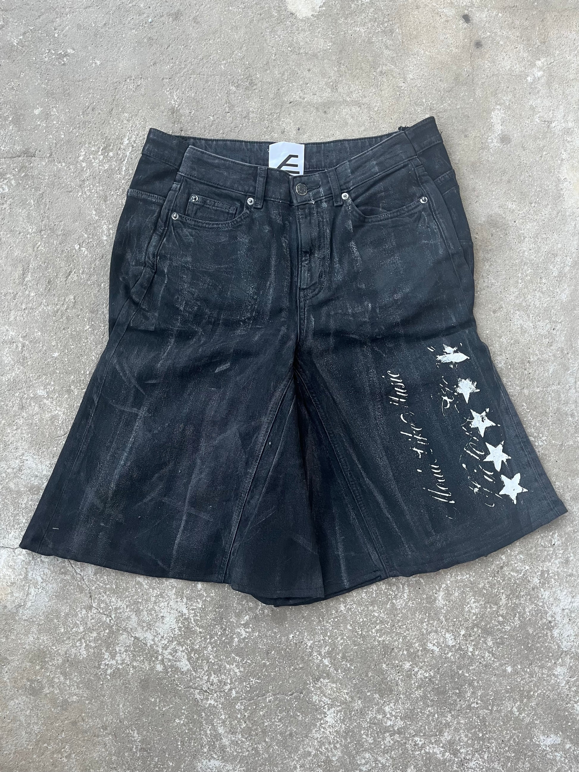 Wax Black Star jorts SS/26