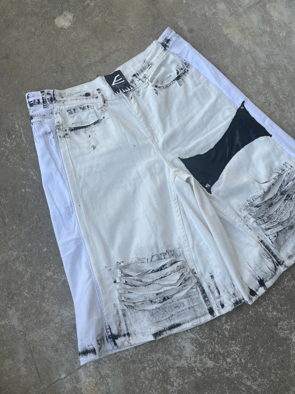 Printed White Distress jorts SS/26
