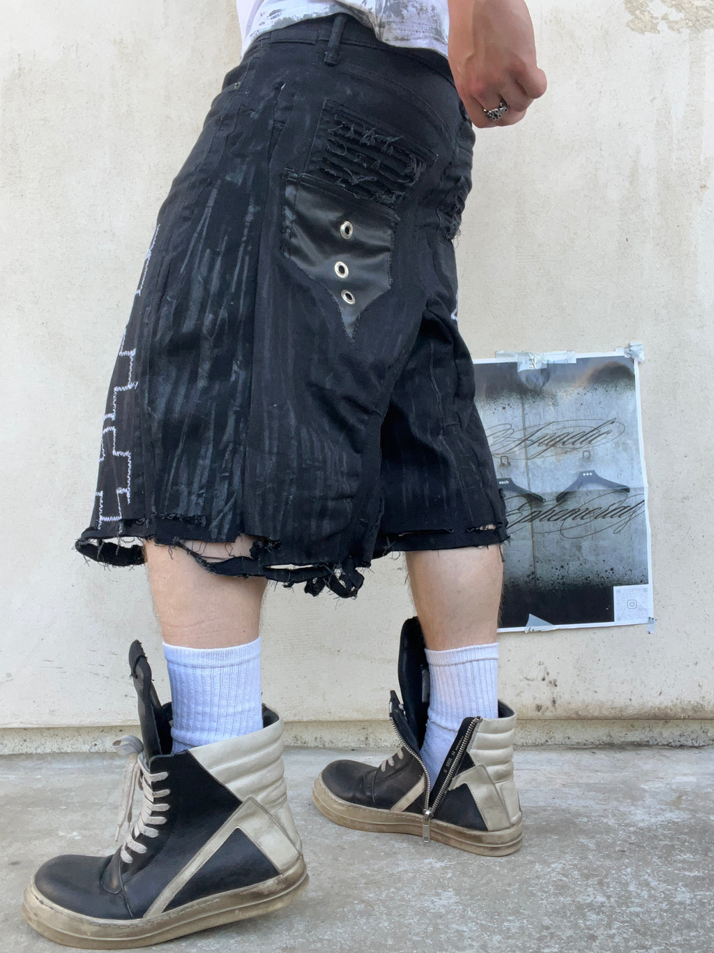 Wax +++ Black jorts ss/26