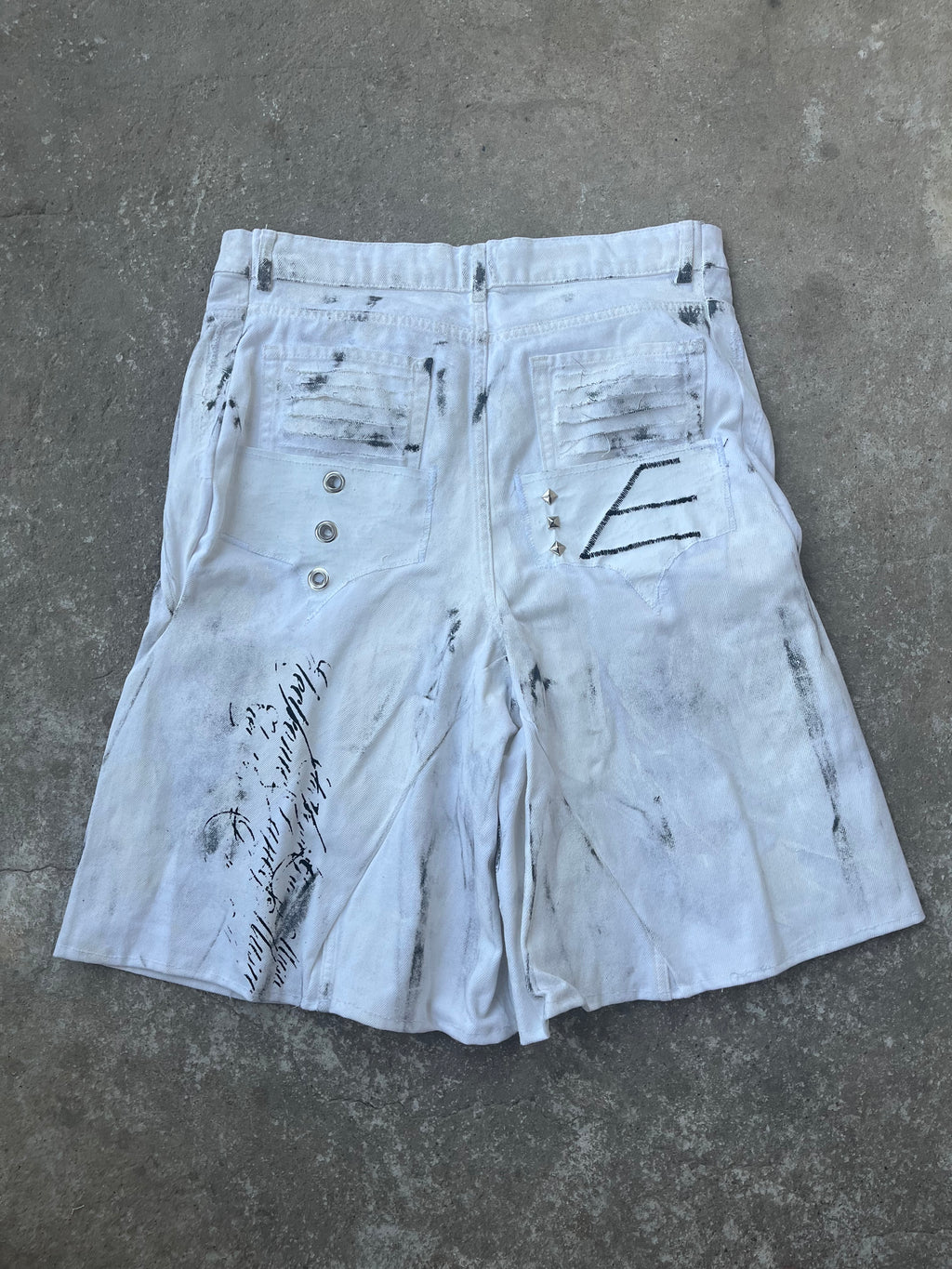 Wax White Star jorts SS/26