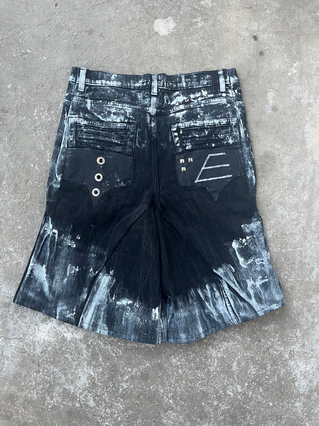 Printed Black jorts SS/26