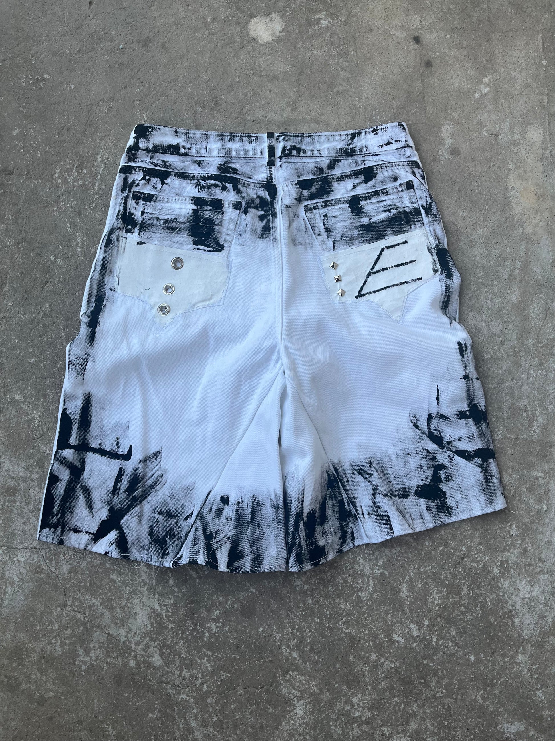 Printed White jorts ss/26