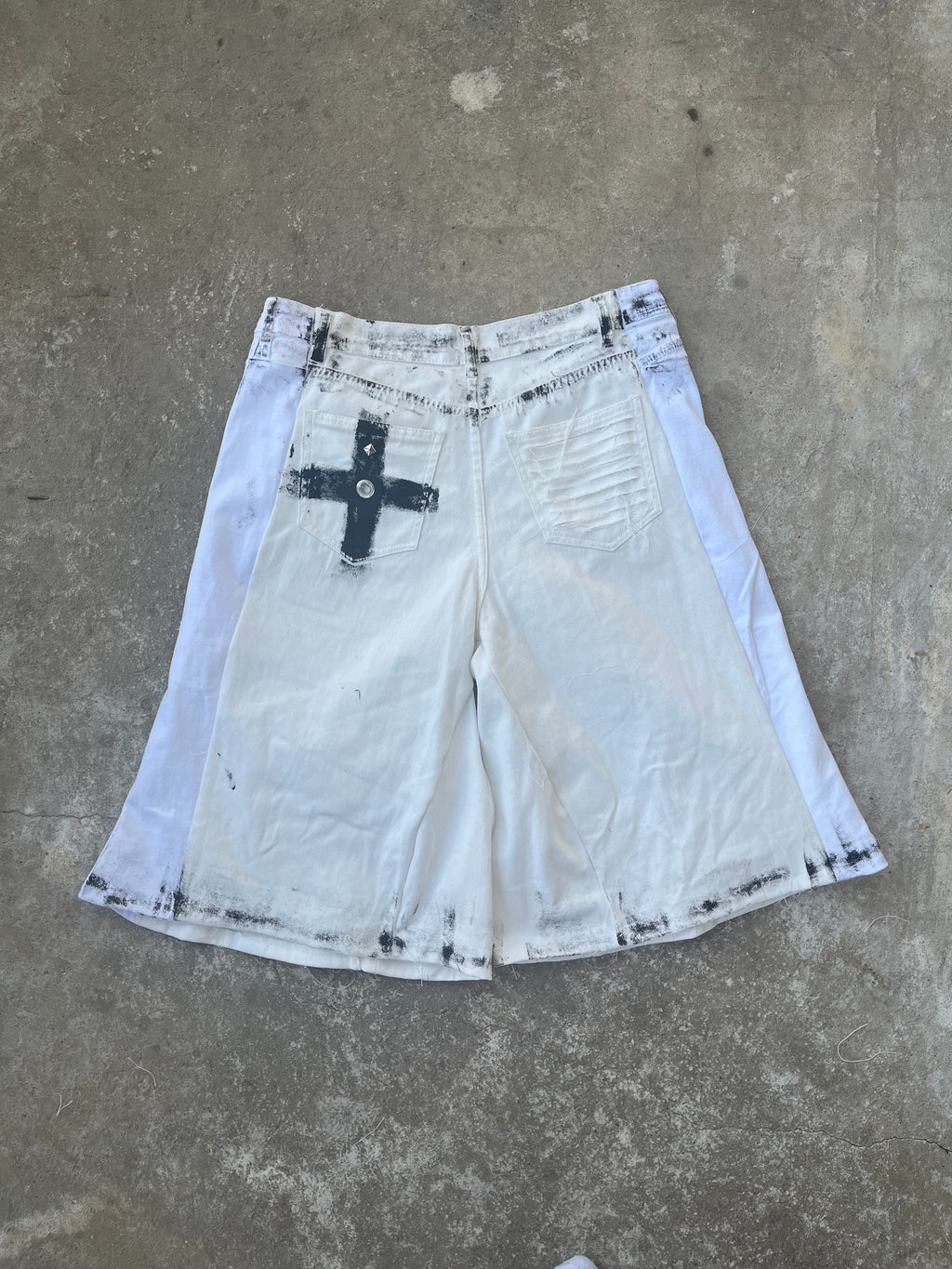 Printed White Distress jorts SS/26