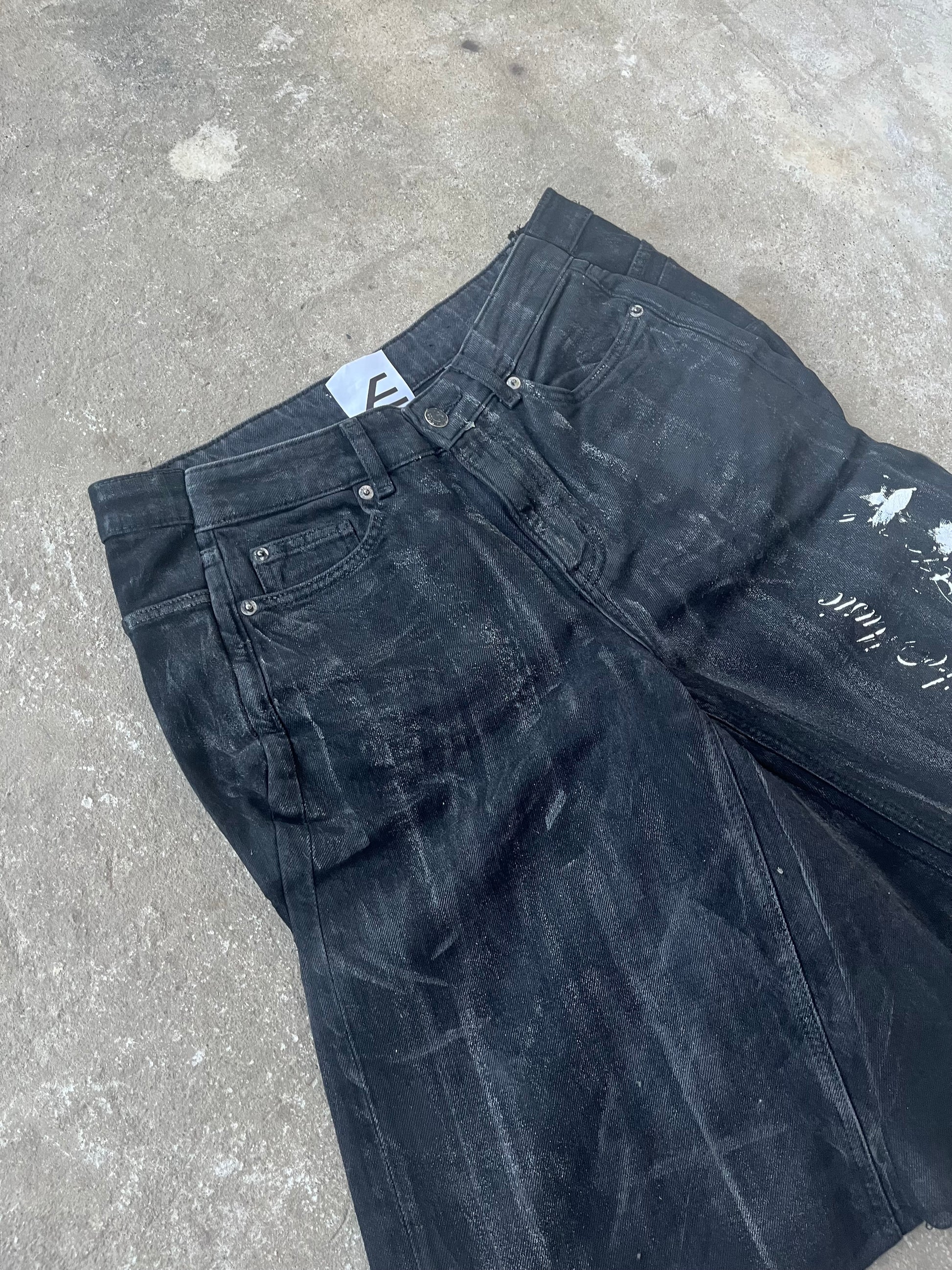Wax Black Star jorts SS/26