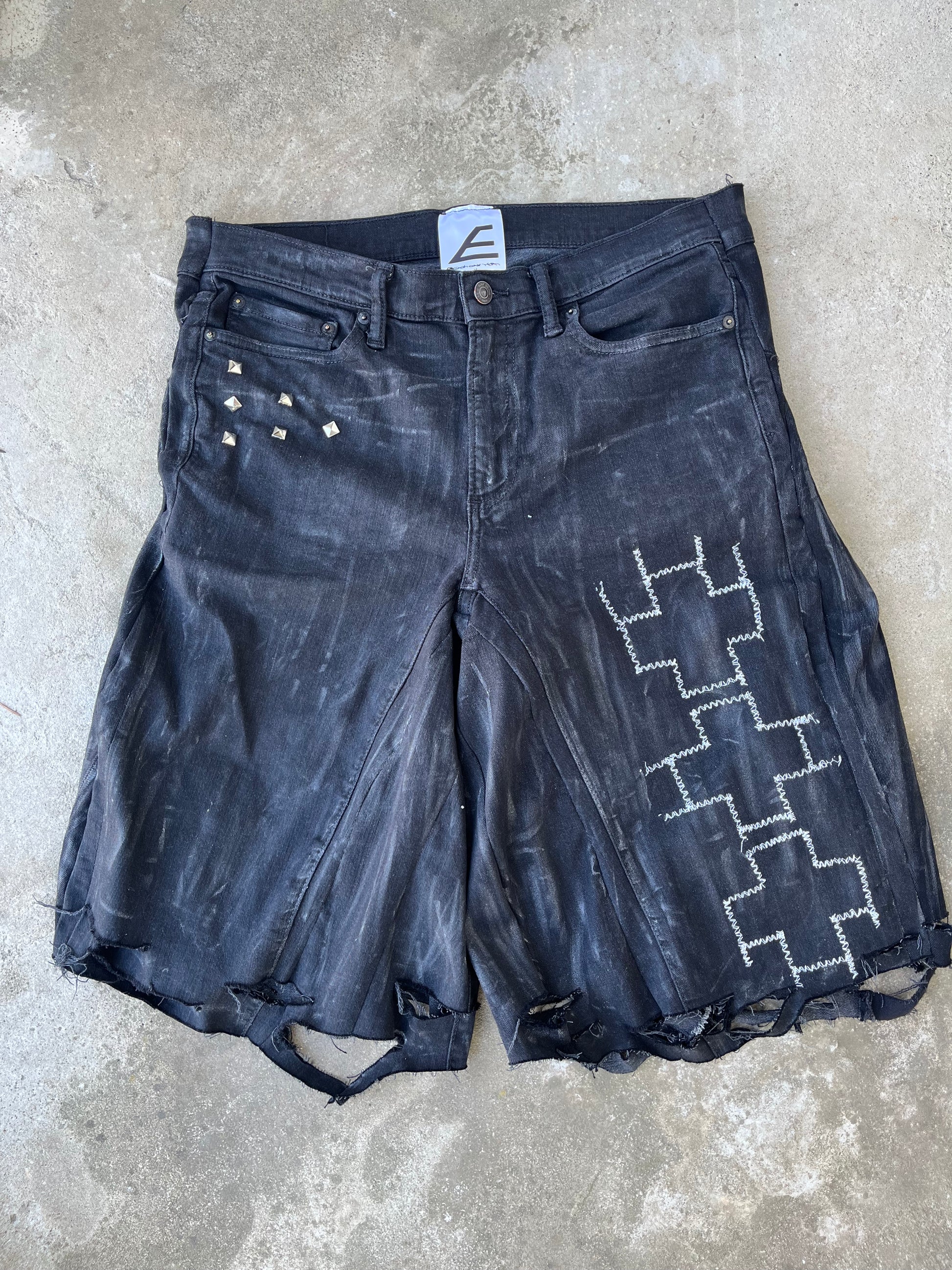 Wax +++ Black jorts ss/26